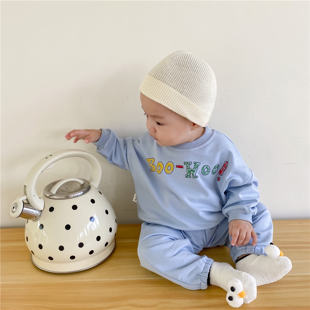 Bộ đồ nỉ họa tiết xinh xắn cho bé trai và gái