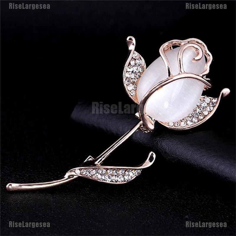 Ghim Cài Áo Hoa Opal Với