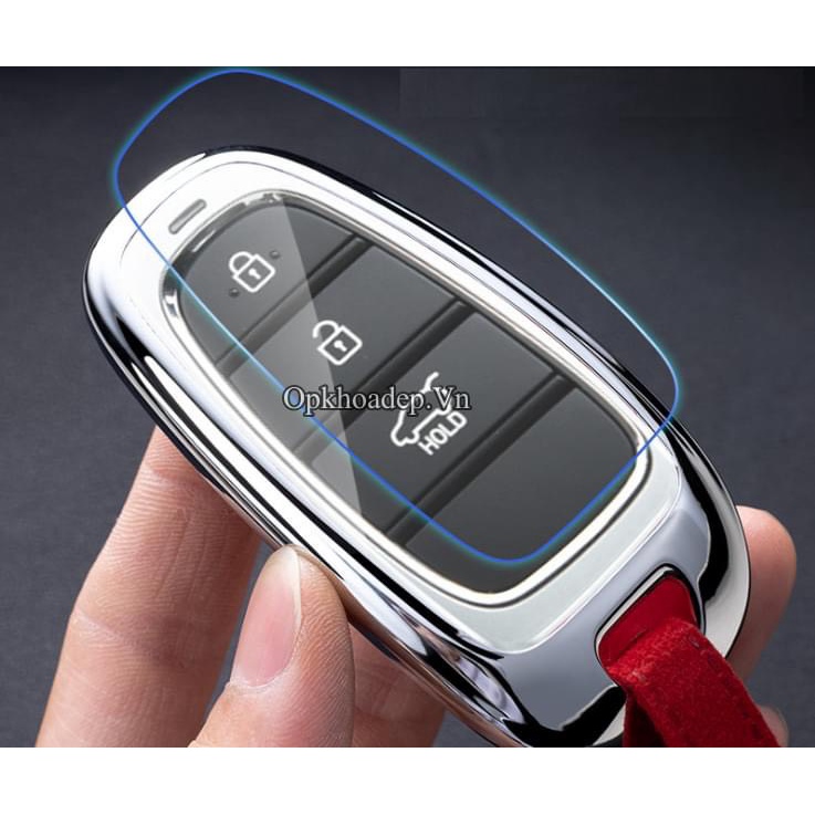 Ốp/Bao chìa khóa carbon xe Hyundai Santafe 2021- đời mới nhất - otofunmoclan