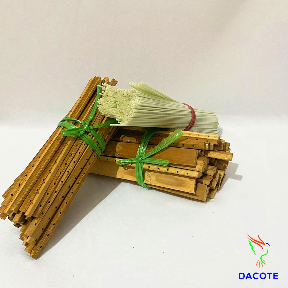 Khung lồng khuyên Ricky Bird Shop nan cáp quang dễ dàng láp đặt hàng loại 1 kèm móc