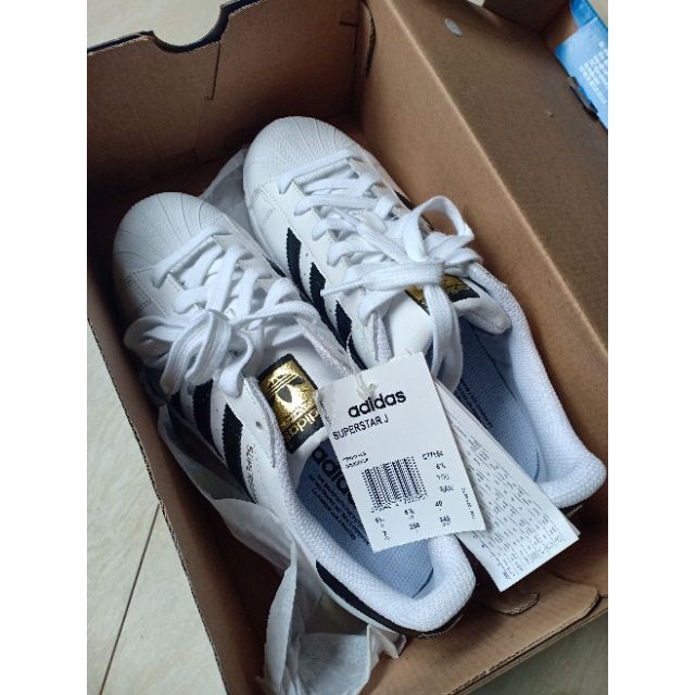 Giày Adidas Superstar size 40 REAL FULL BOX