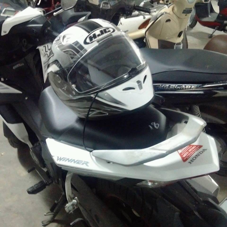 Khóa mũ bảo hiểm