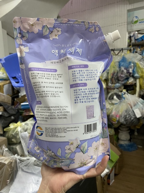 Nước giặt xả Blue HÀN QUỐC túi 2kg hương thảo mộc