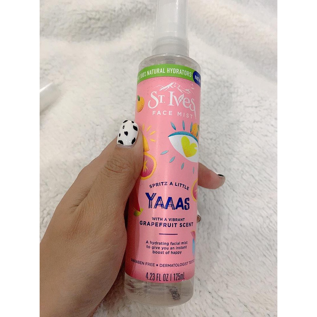 Xịt khoáng Face mist ST.Ives - được review rất tốt trên các trang làm đẹp của Mỹ