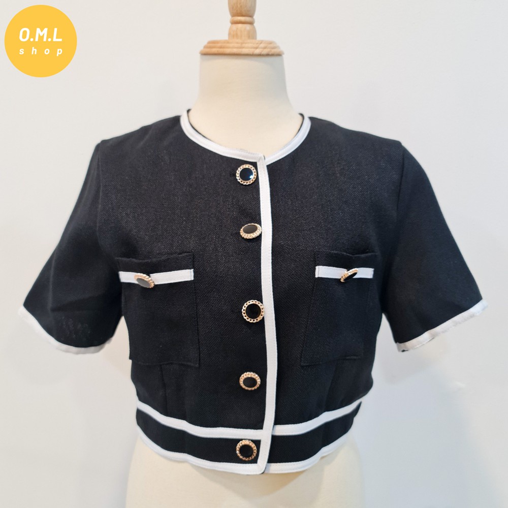 Áo kiểu cổ tròn túi 2 bên ngực nút đen sang chảnh (có hình thật) | BigBuy360 - bigbuy360.vn