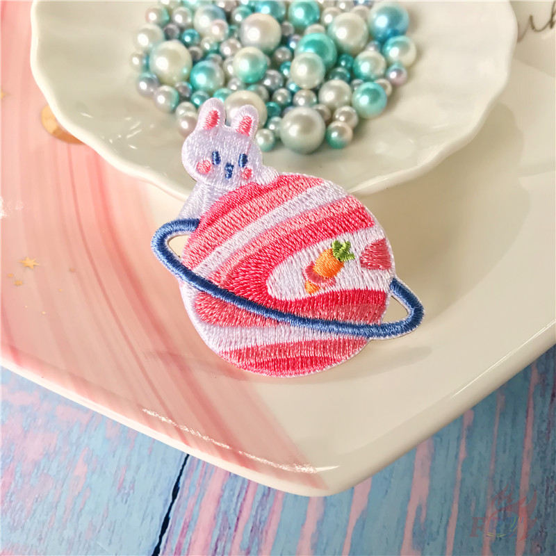 Miếng vá ủi thêu hình chú thỏ và hành tinh dễ thương thích hợp may quần áo