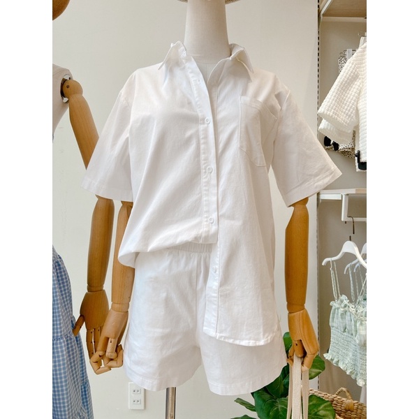 Set áo sơ mi trắng phối cùng short jean nữ năng động MIEU - JJN15