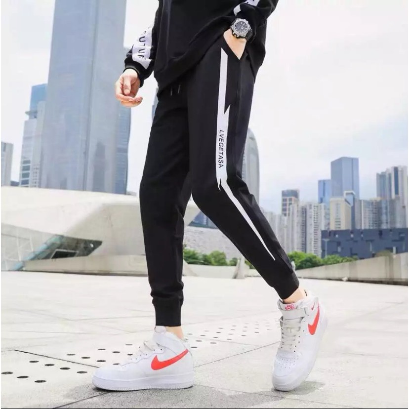 QUẦN THỂ THAO TIA CHỚP CỰC CHẤT PHONG CÁCH MỚI 1KENZ