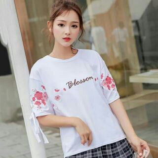 Áo thun kiểu nữ, áo uzzlang hoa thêu