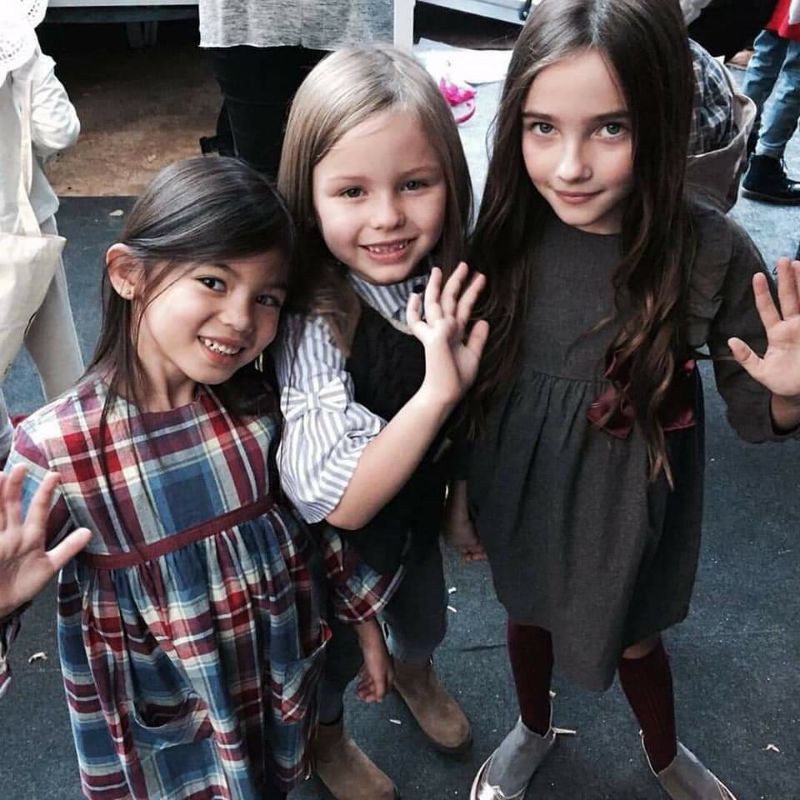 Váy đầm bé gái