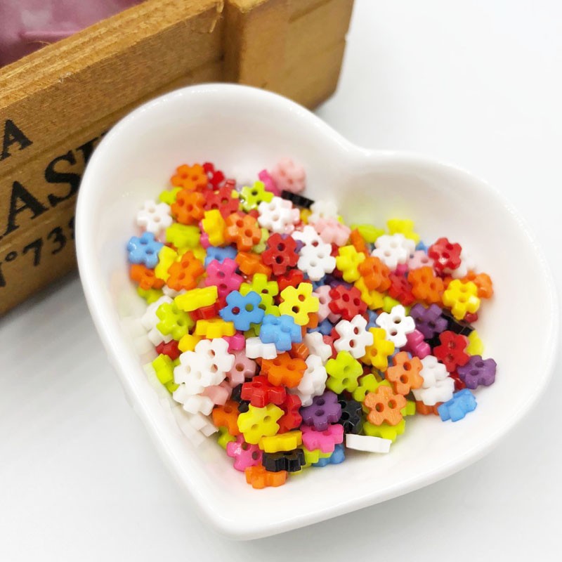 Set 200 cúc áo nhựa hình bông hoa 6mm PM216
