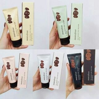 Mặt nạ Innisfree Jeju Volcabic Color Clay Mask 70ml