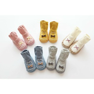 Tất Liền Giày Cao Cổ Chống Trơn Trượt An Toàn Tuyệt Đối Cho Bé