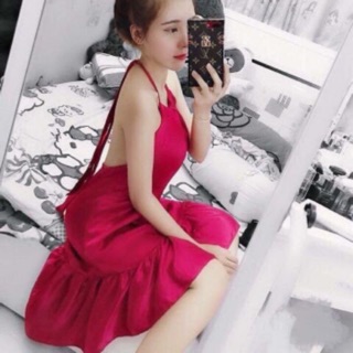 Đầm Phi Bóng đuôi cá yếm hót có mút