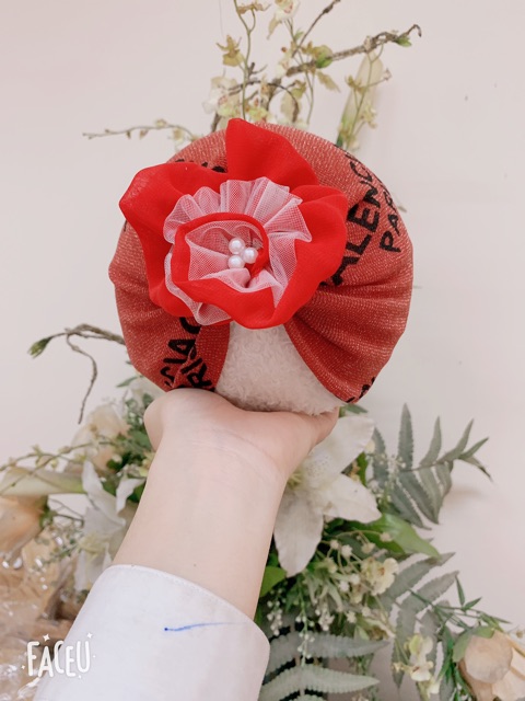 Turban nhũ đỏ độc đáo ko ngứa đầu bé