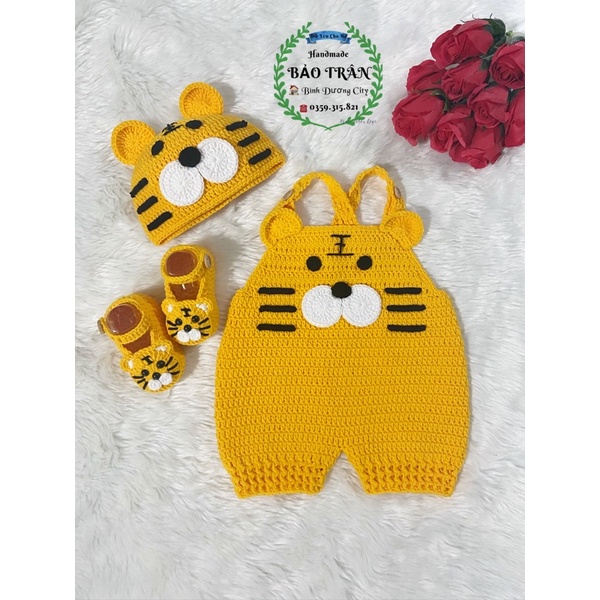 Đồ len cọp vàng cho bé