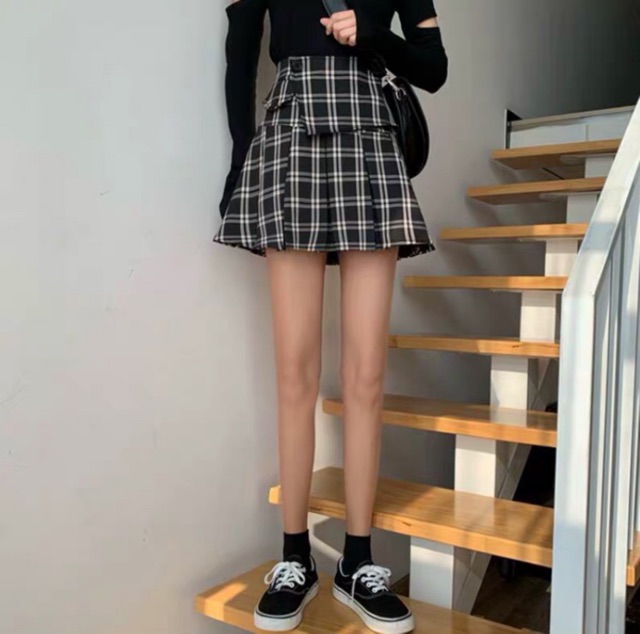 Chân váy kẻ