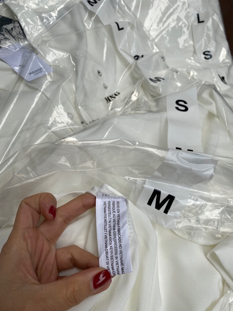 [Mã WASTUP giảm 10% tối đa 30K đơn 99K] BÁN SỈ ÁO SƠ MI TRẮNG TÚI NGỰC CHO NỮ( HÀNG E BỎ MÓC CHO GỌN Ạ) | BigBuy360 - bigbuy360.vn