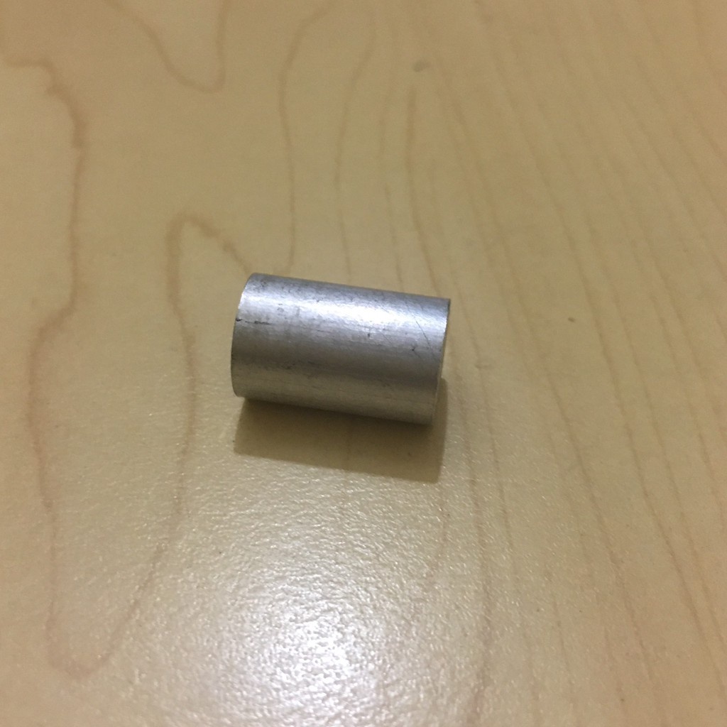 Ắc nhôm cục canh 6li có ren giá 1 con chêm lắp che két nước và các chi tiết khác cho moto xe máy