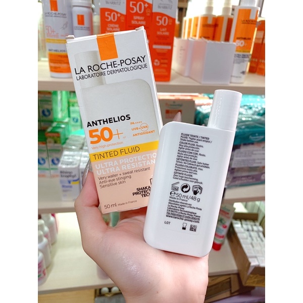 [Mẫu mới} Kem chống nắng La Roche Posay SHAKA FLUID SPF50+ có màu 50ml Pháp