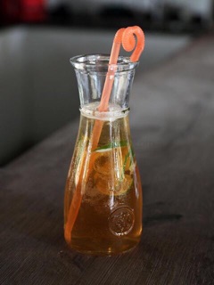 6 Chai sinh tố thủy tinh dáng eo 350ml