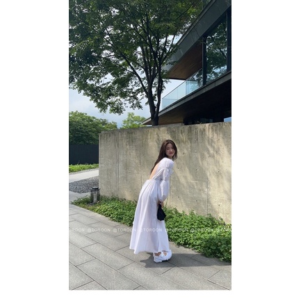 Đầm dài tay phồng hở lưng koreastyle