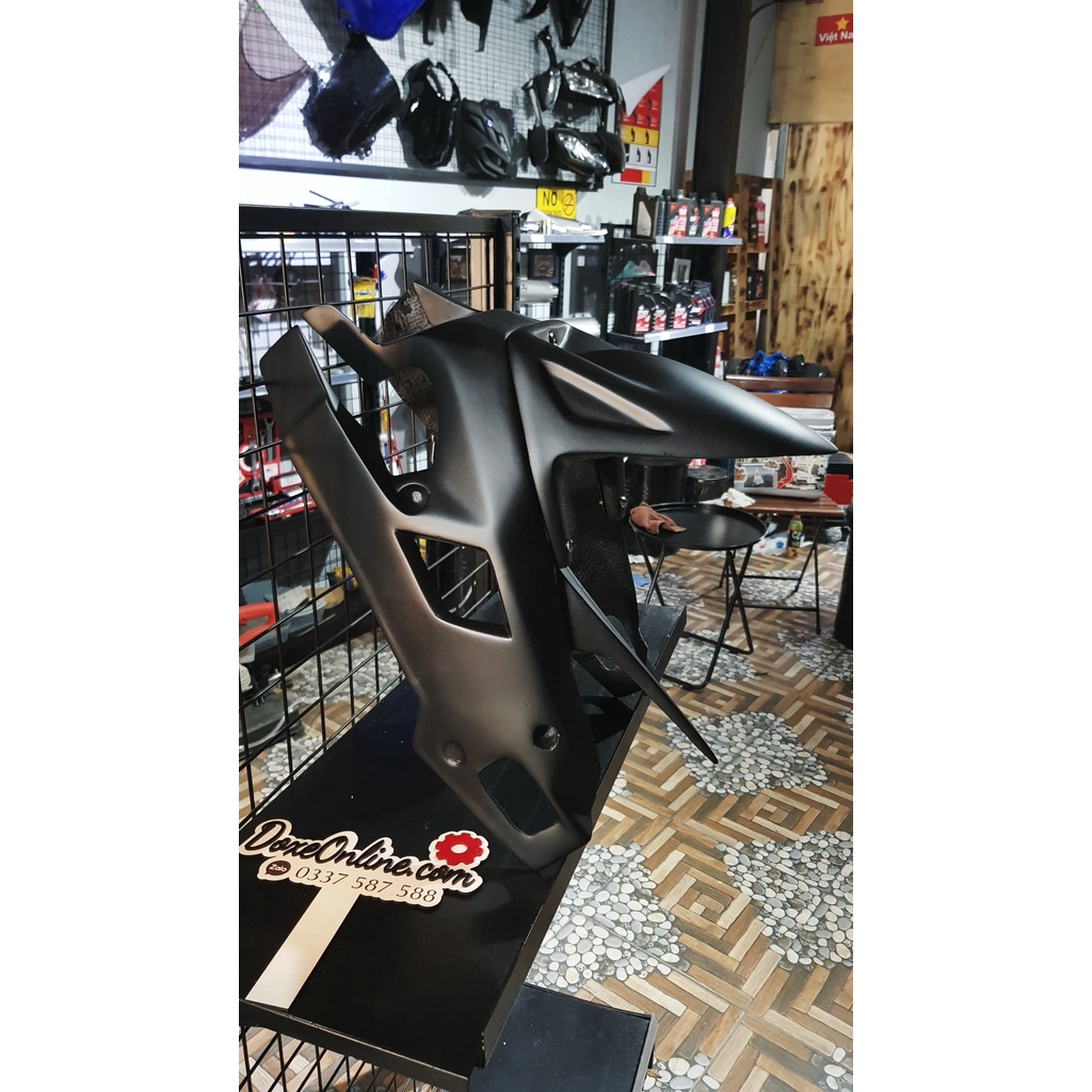 Ốp gắp Suzuki GSX R150 - S150
