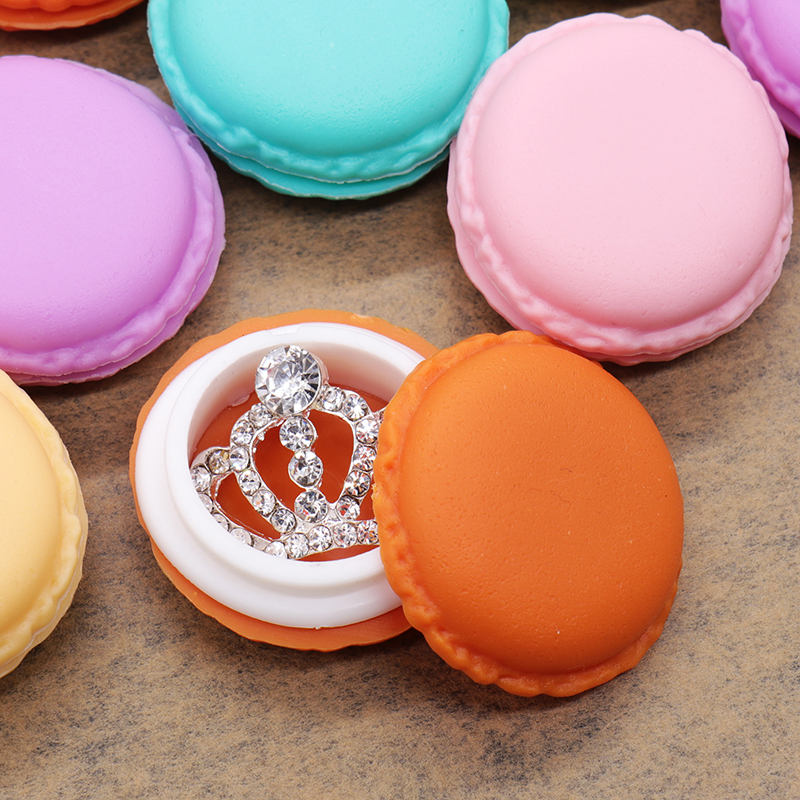 Hộp Đựng Đồ Trang Sức Hình Bánh Macaron Đáng Yêu Tiện Dụng