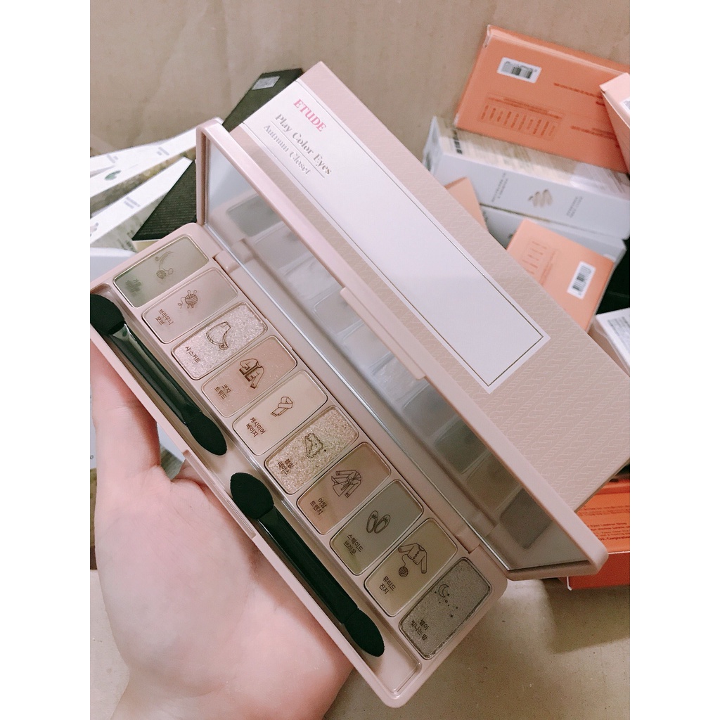 Bảng phấn mắt Etude House Play Color Eyes Autumn Closet