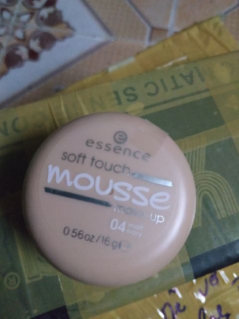 Phấn tươi Đức Essence Soft Touch Mousse | BigBuy360 - bigbuy360.vn