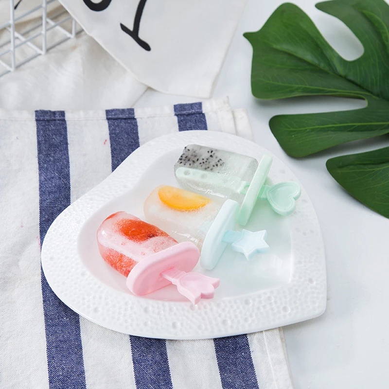 Khuôn Làm Kem 8 Ngăn Tiện Lợi