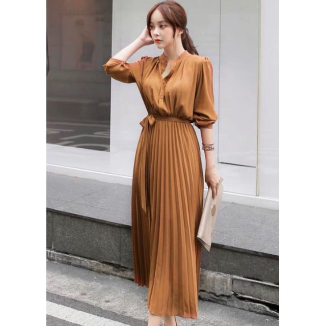 Đầm váy freesize Màu Vàng Đồng Cổ Trụ Tùng Dập Li Siêu Xinh