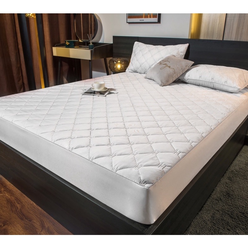 Lụa sateen thêu H