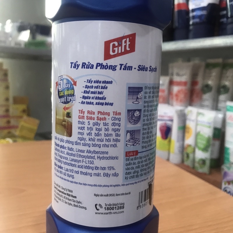 Nước Tẩy Rửa Nhà Tắm Gift 900ml