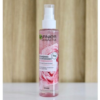 Nước hoa hồng dạng xịt Garnier Skin active
