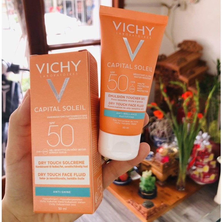 Kem Chống Nắng Vichy Capital Soleil SPF 50 50ml