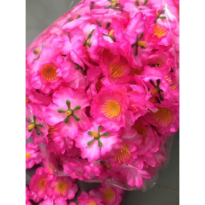1 gói hoa đào, mai giả trang trí tết 2021 có 35 bông tặng kèm 5 nụ lá lộc hoa to đẹp dày loại 1
