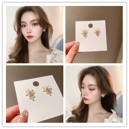 Bông Tai Hình Hoa Đính Ngọc Trai Sang Trọng Thời Trang Dự Tiệc Cho Nữ