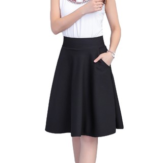 Chân váy xòe ngang gối thiết kế 2 túi sườn