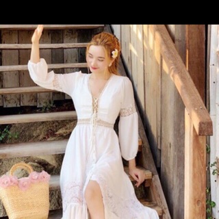 Đầm maxi trắng