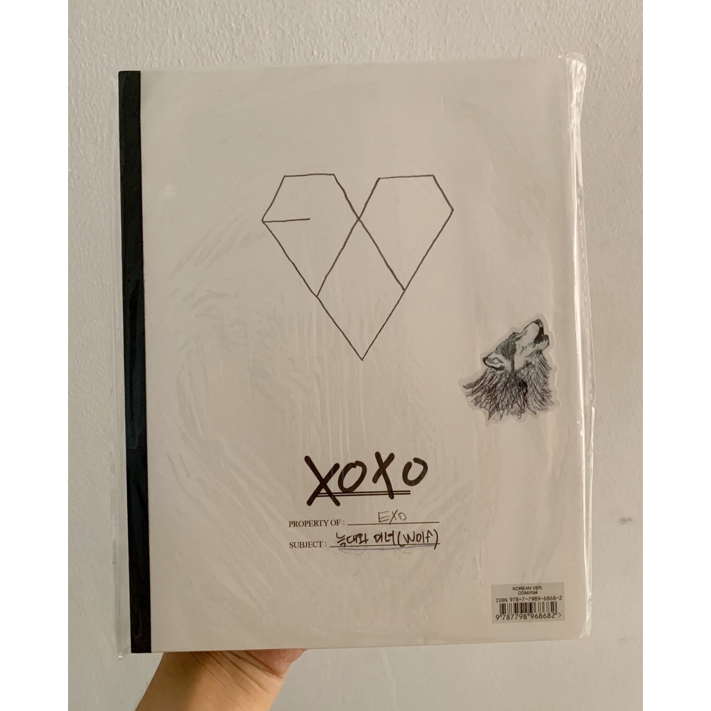 Bộ album nhạc XOXO - EXO