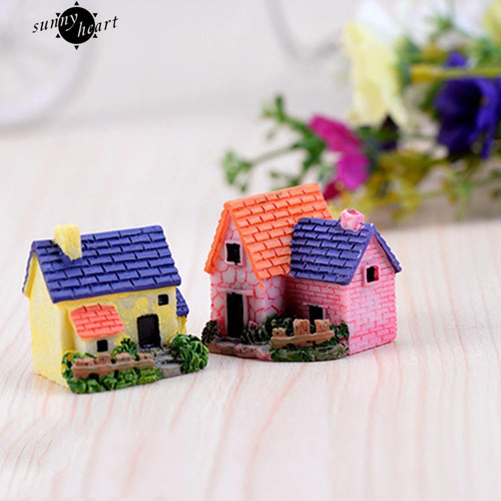 Nhà mini trang trí sân vườn búp bê hay chậu cây cảnh