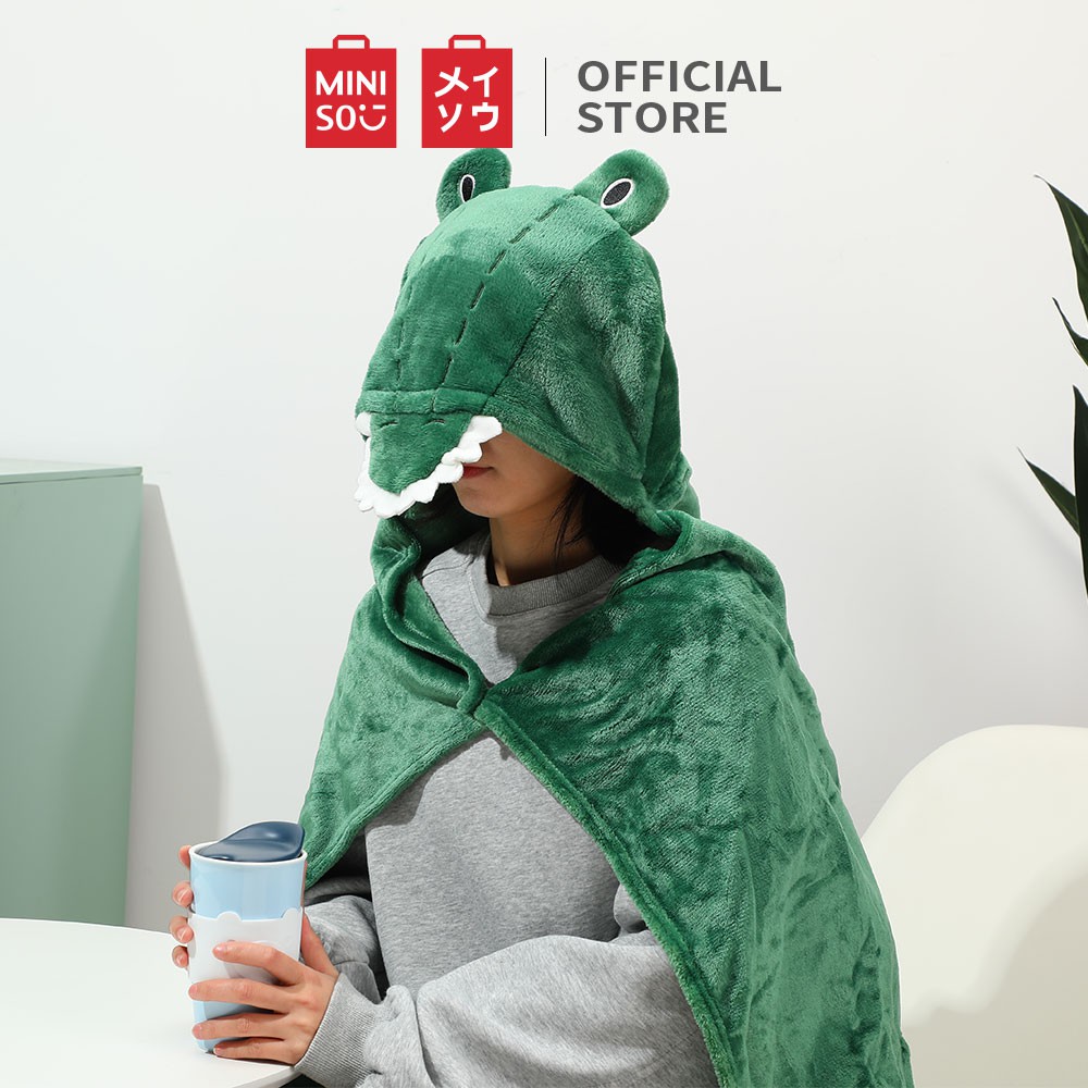 Mền văn phòng kèm nón unicon Miniso