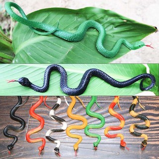 Con rắn hổ mang giả trang trí bằng cao su 75cm