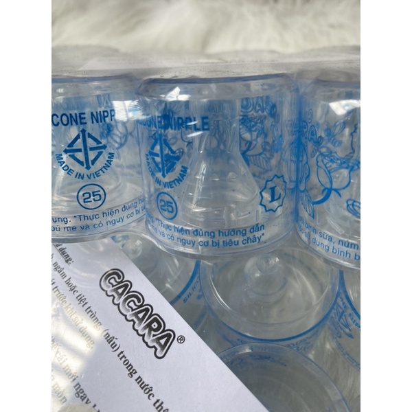 Núm vú Cacara silicone mềm mại, giá tiết kiệm cho bé nào hay thay núm