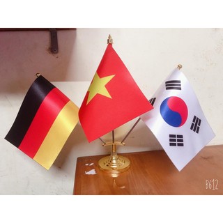 cờ để bàn cắm 3 nước