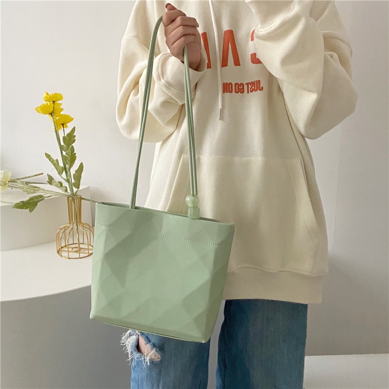 Túi xách đeo vai thời trang cho nữ