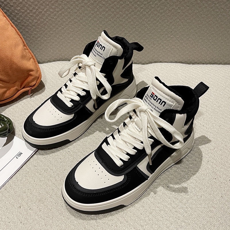 Giày Thể Thao Sneaker Nữ Cổ Cao Dáng Jodan