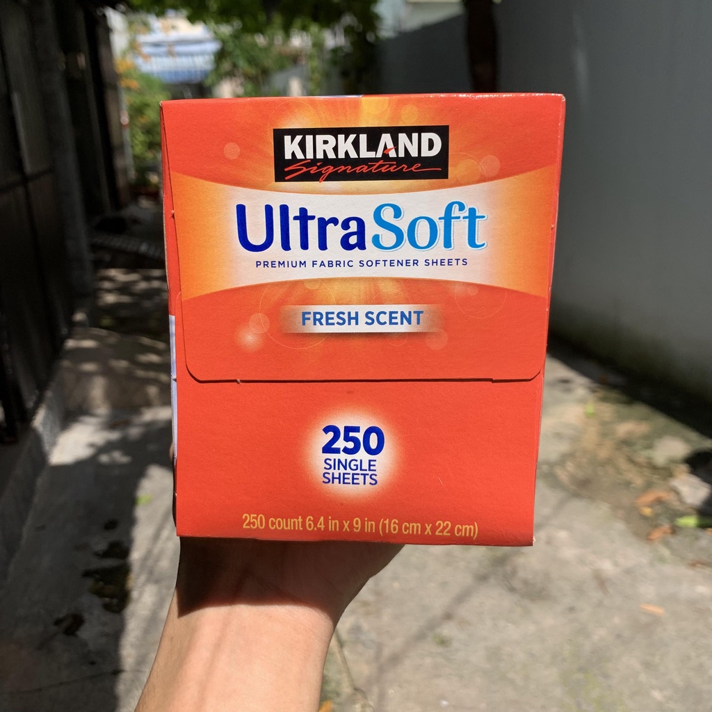Giấy thơm quần áo Kirkland Ultra Soft Mỹ hộp 250 tờ, giấy thơm và mềm vải