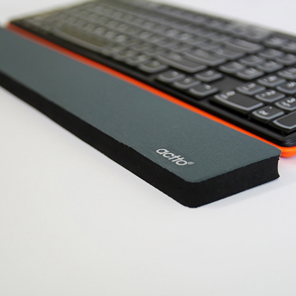 Kê tay bàn phím, chống mỏi tay, trơn trượt ACTTO